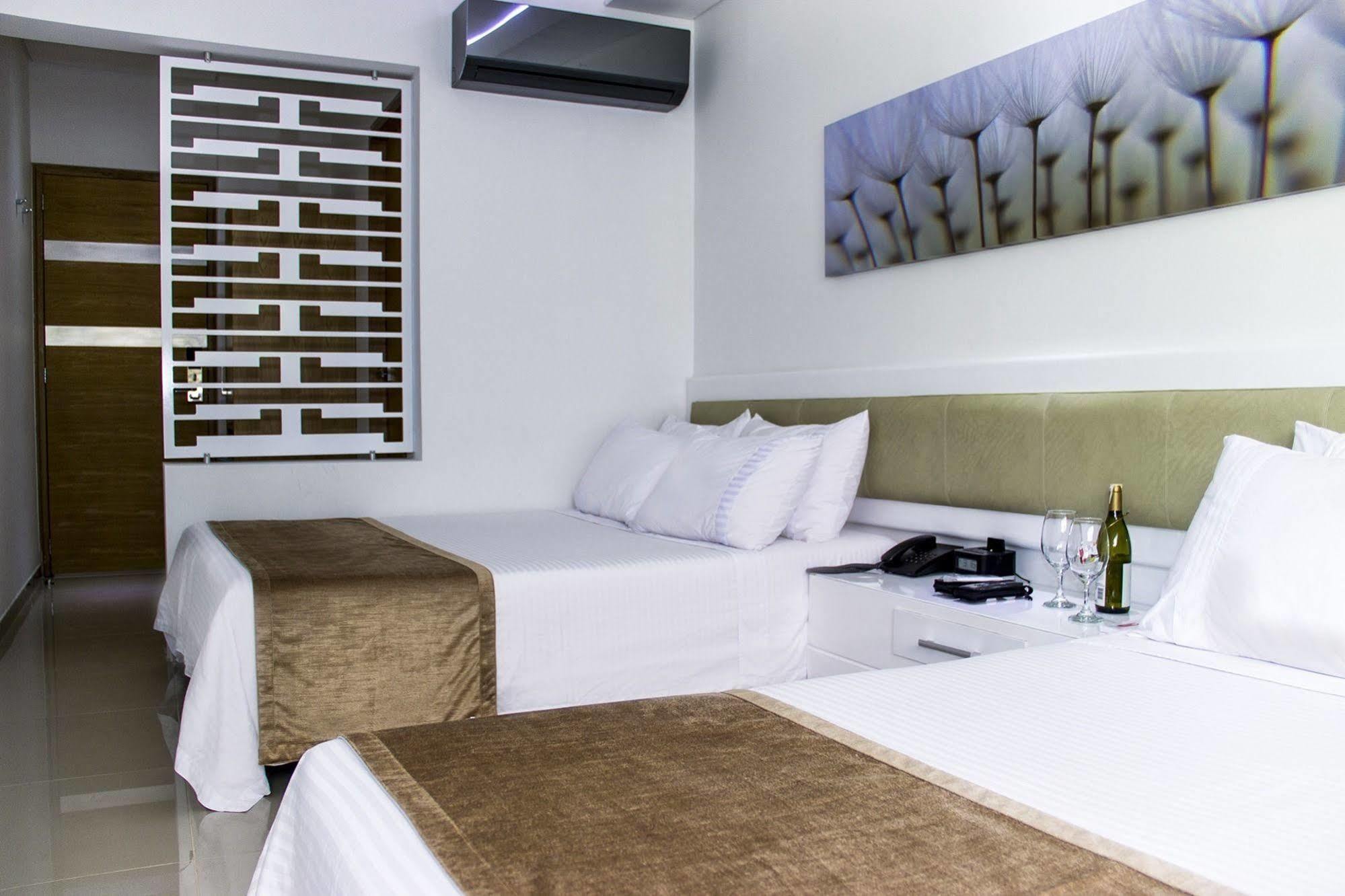 Hotel Zona A Medellín Extérieur photo